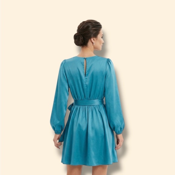 Teal Long-Sleeve Tie-Waist Mini Dress - Picture 2 of 6